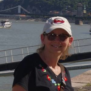 Meet your Posher, Lisa